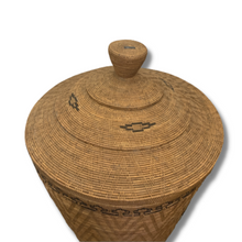 Charger l'image dans la galerie, Corbeille en Rotin