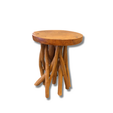 Charger l'image dans la galerie, Tabouret en branches de teck