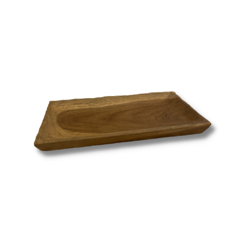 Nos assiettes rectangulaires en bois de teck sont un investissement long terme. Cette assiette est faite avec un matériel durable et écologique pour l'environnement.